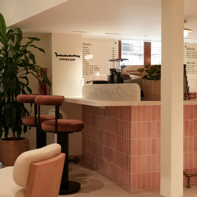 The marble counter at the Unlock Everyday coffee bar